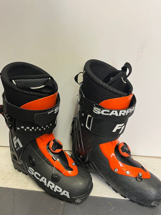 Skischoenen Scarpa F1 Rental - Mountain Lab