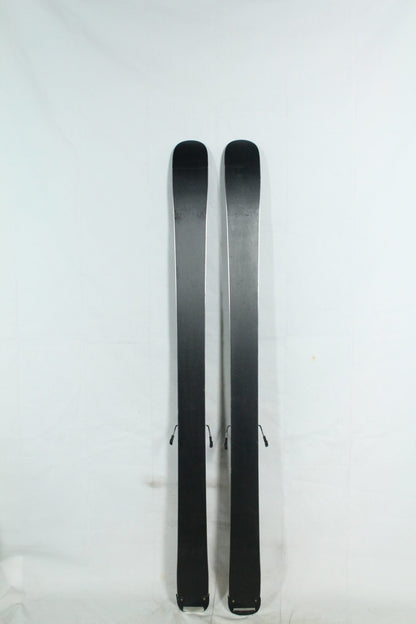 Dynastar menace - 160 - Mountain Lab